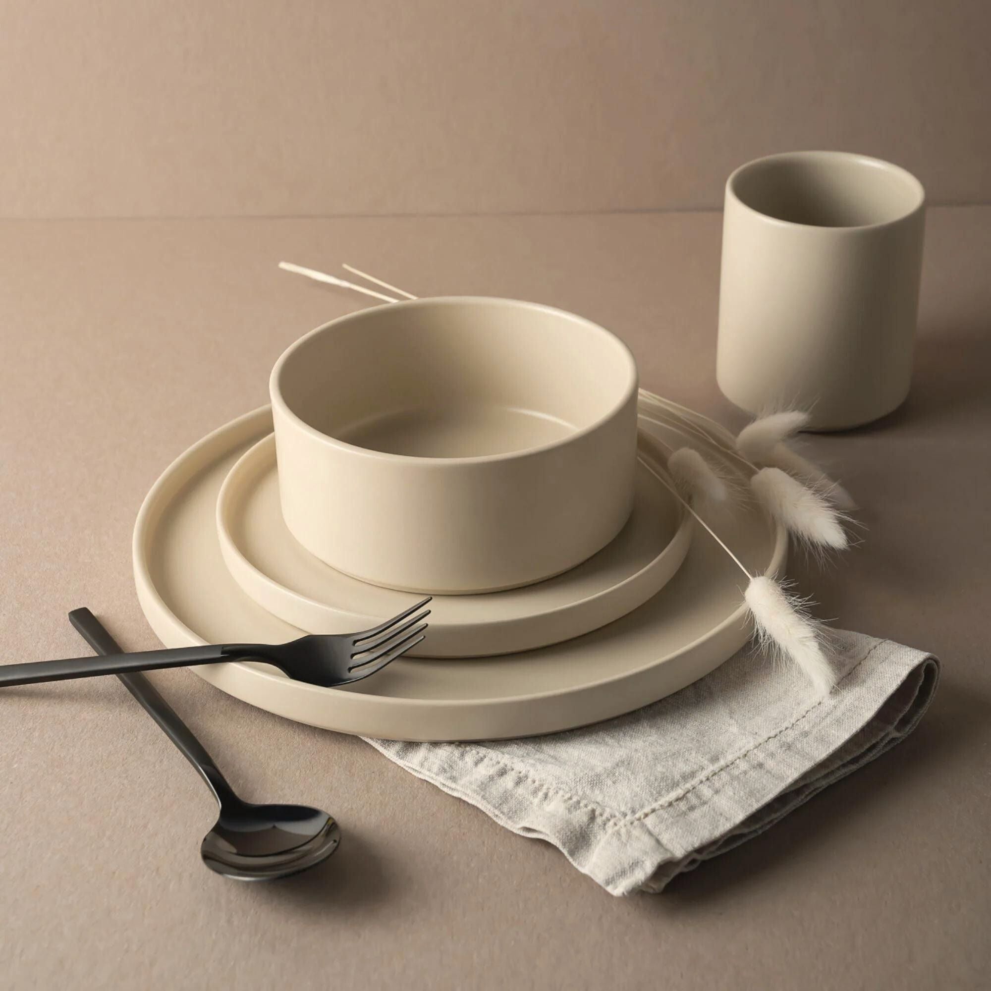 Big Plates (4 Piece Set) - Image 10